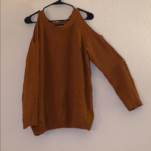 Women’s peep shoulder sweater